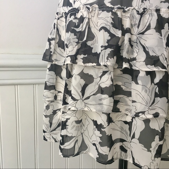 American Eagle Black and White Floral Dress 00 - Picture 5 of 9